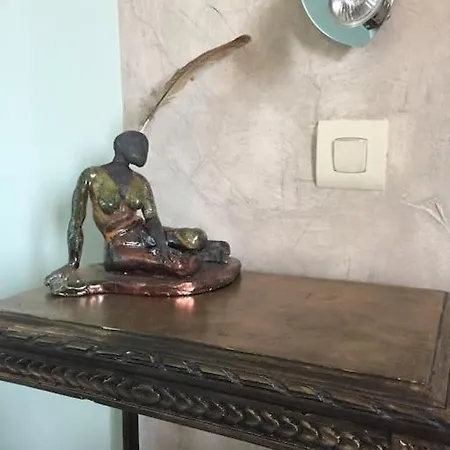 Maison D'artiste Le De La Chouette